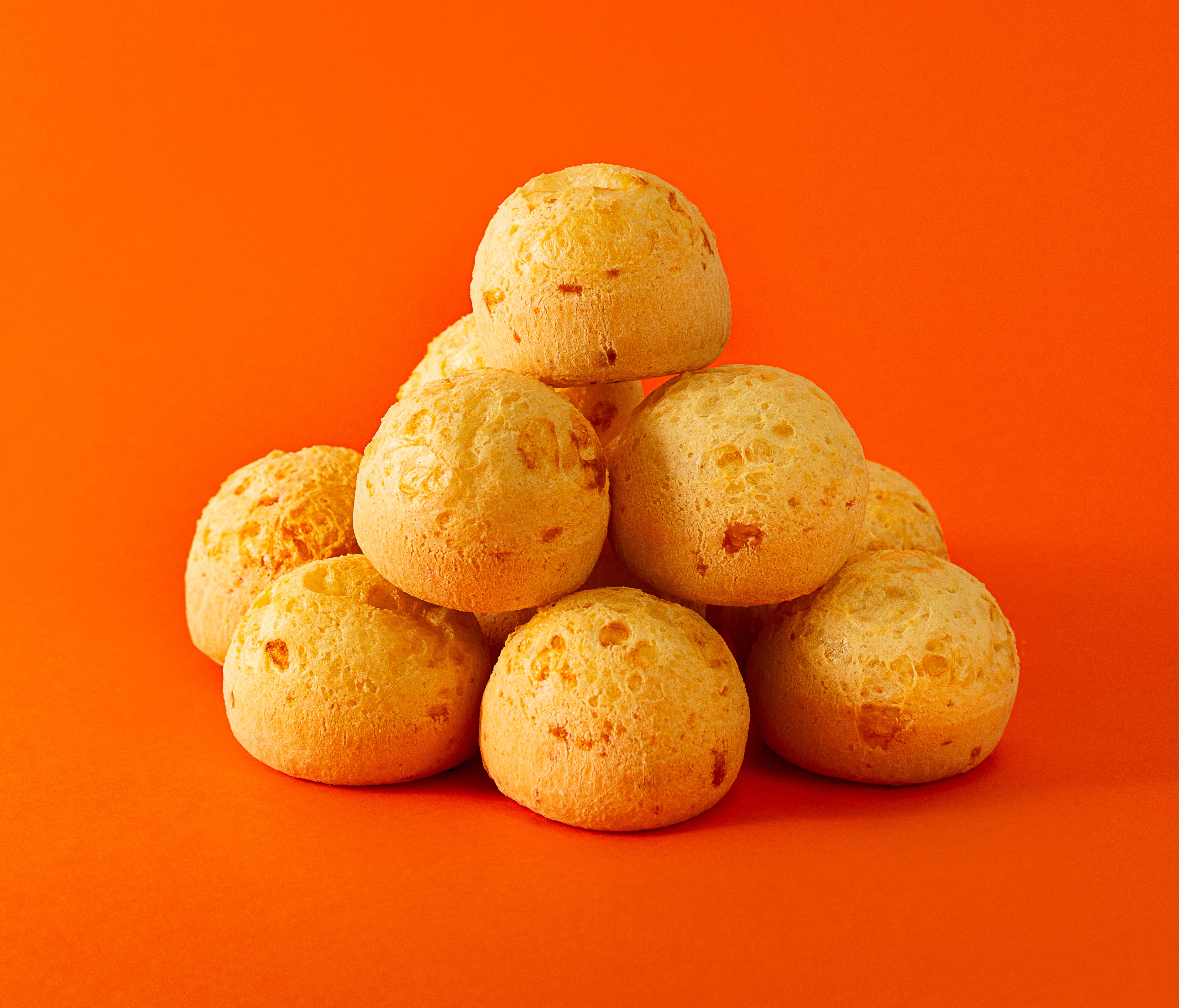 Expansão das lojas de conveniência faz Cymco Alimentos ultrapassar 445 toneladas de pães de queijo vendidas em postos no primeiro semestre